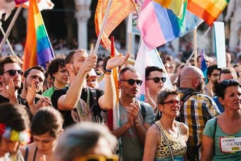 incontri gay friuli bakeka|Club Gay a Friuli Venezia Giulia